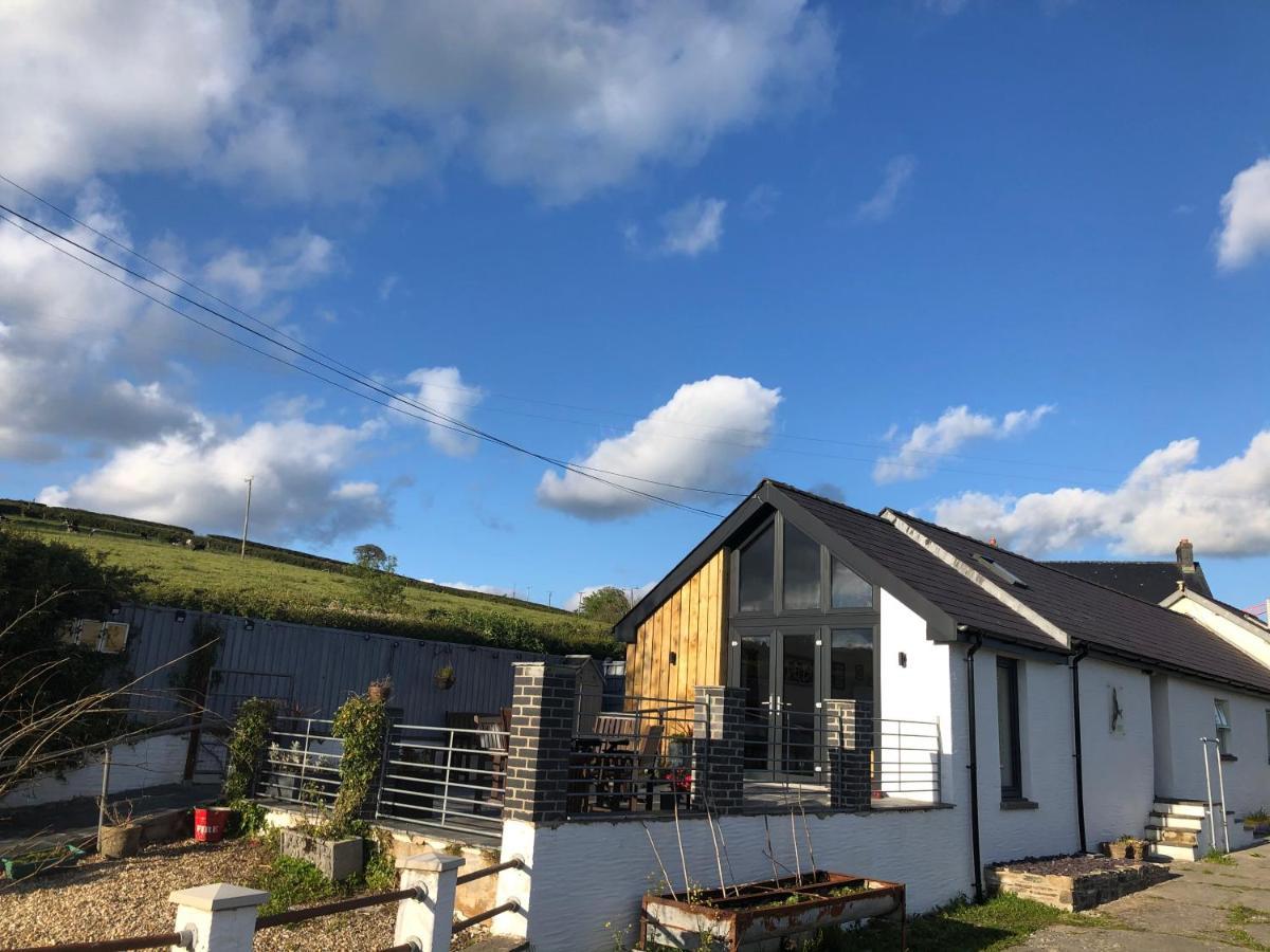 Red Kite Cottage Carmarthen Exterior photo